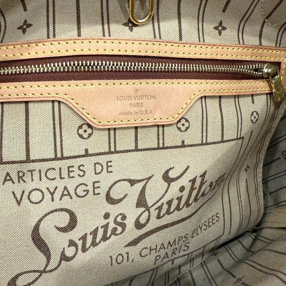 Louis Vuitton Neverfull MM - Picture 2 of 12